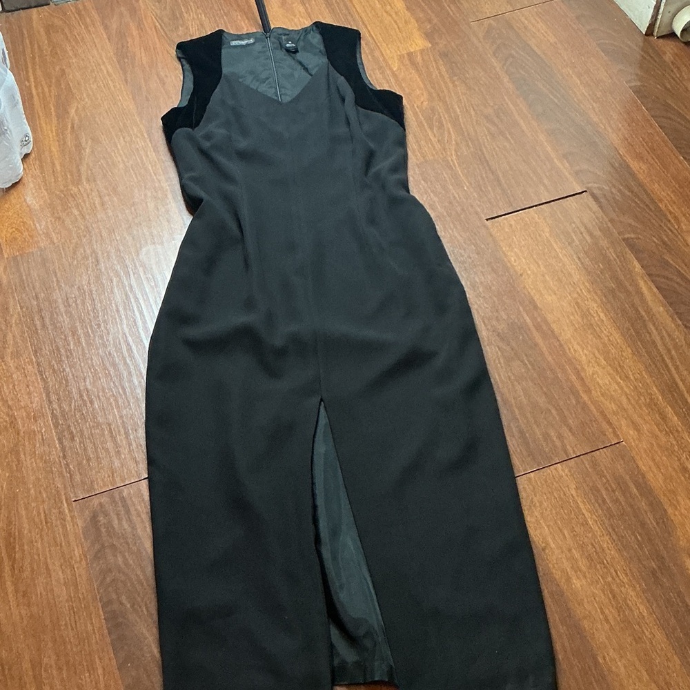 Liz Claiborne Black Midi Dress